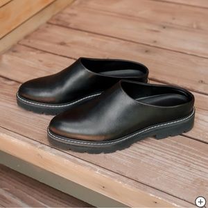 Jenni Kayne Leather Lug Mule in Size 37